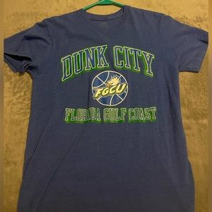 fgcu basic tee, very cute and basic